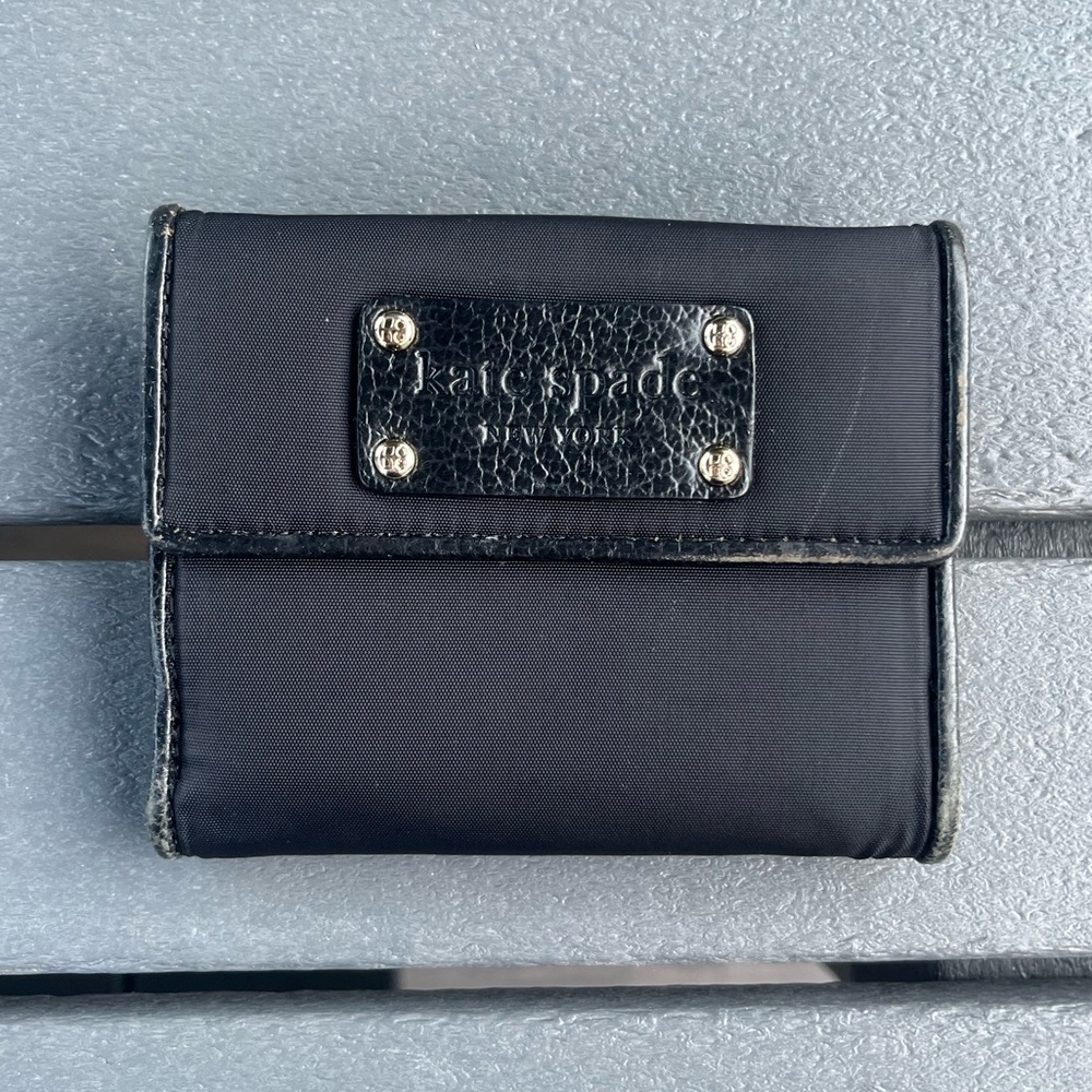 Kate Spade Wallet; Black Nylon Exterior; Green Fabric Interior; 4x5in;Snap Close